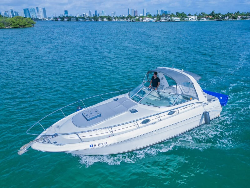 Habana 37' Sea Ray — private yacht charter in Miami