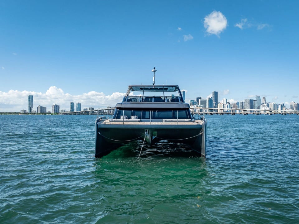 Archipelago III — 70' yacht Sunreef for charter in Miami